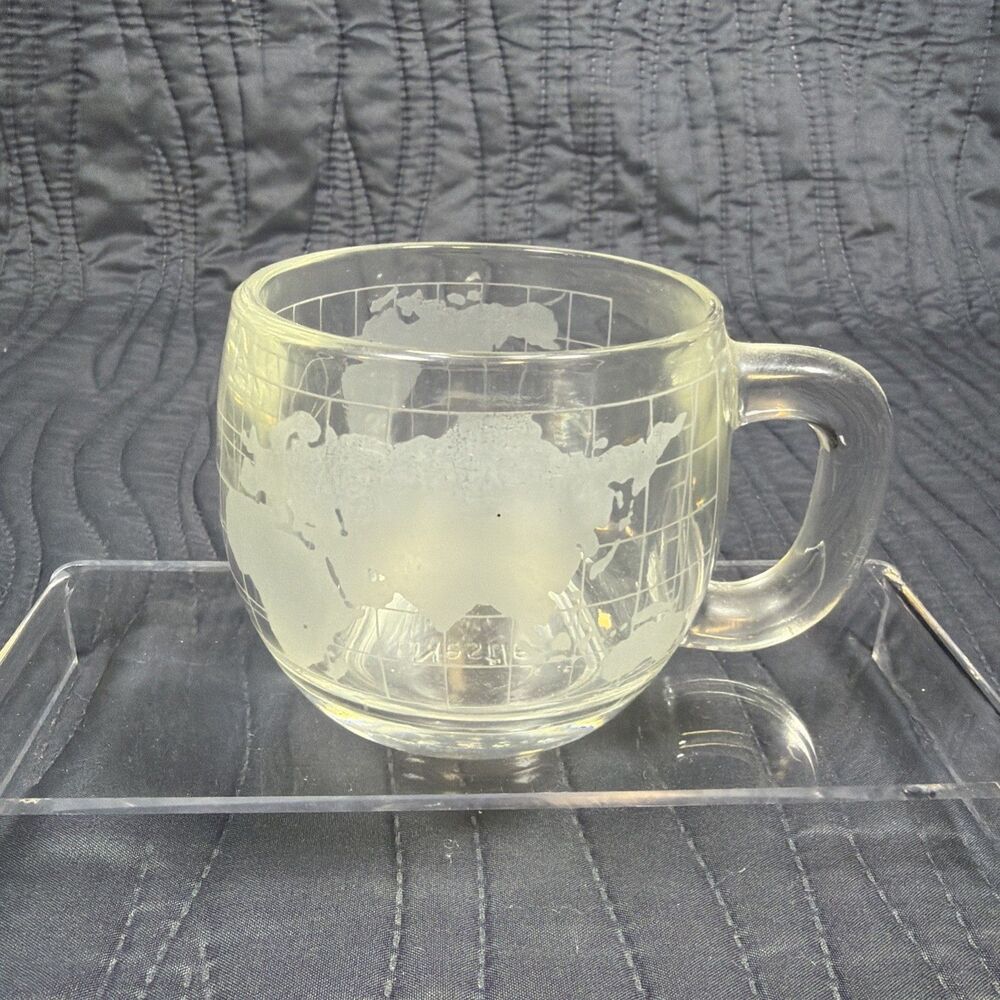 The Nestle Co Inc World Globe Glass Coffee Tea Cocoa Mugs Cups